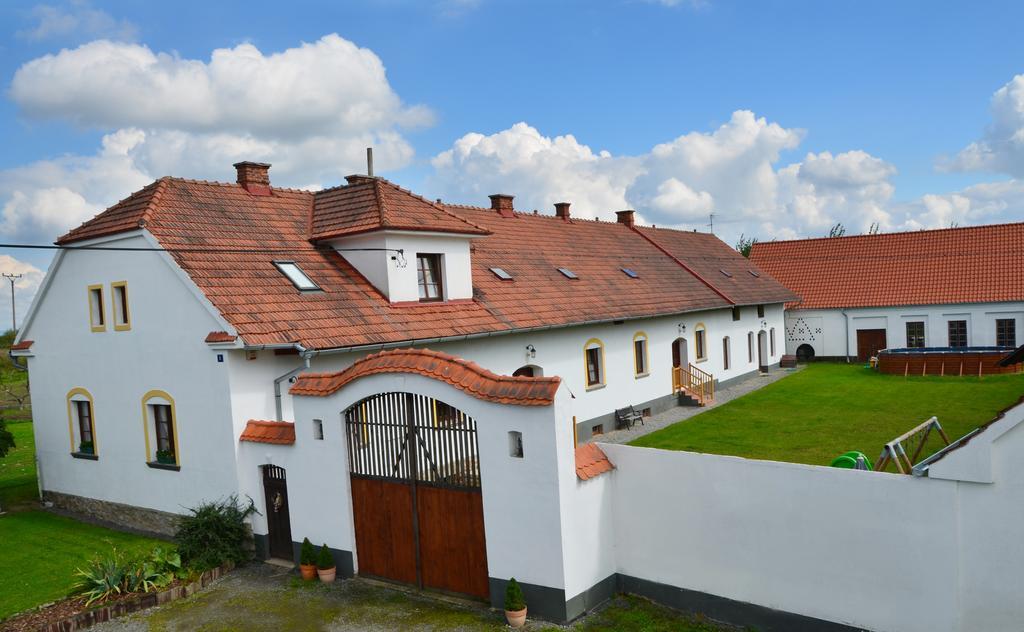 Blazkuv Statek Apartment Malsice Exterior photo