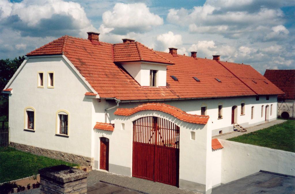 Blazkuv Statek Apartment Malsice Exterior photo